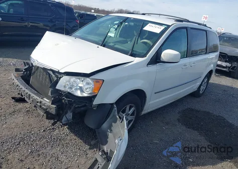 2010 Chrysler Town & Country Touring из США, поврежденный, VIN 2A4RR5D19AR235396